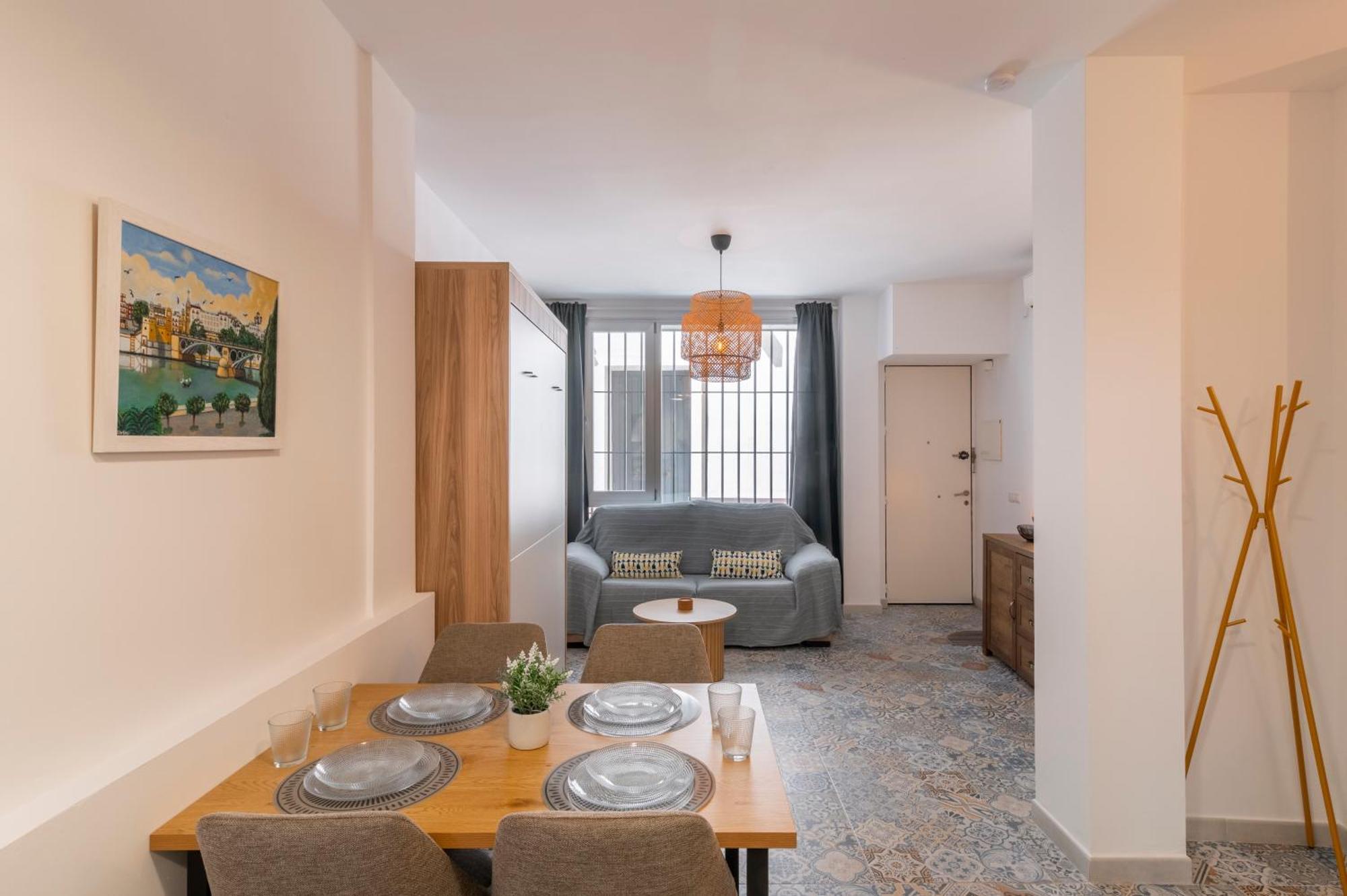 La Puerta Del Cielo Apartment Seville Exterior photo